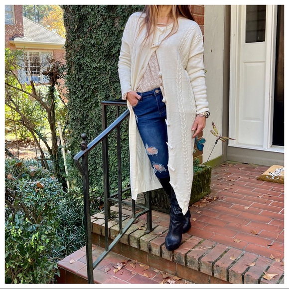 #26 Winter White Toggle Button Long Fabulous Sweater Cardigan - Picture 9 of 9